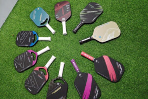 How Can You Tell If a Paddle Is Fiberglass or Carbon Fiber Just by Looking?