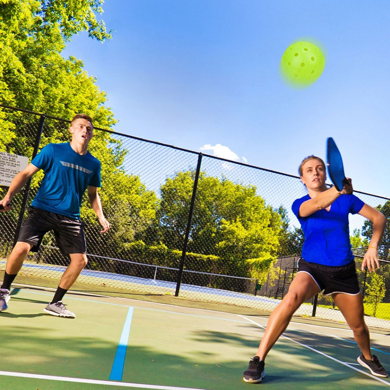 How To Clean Your Pickleball Paddle 3